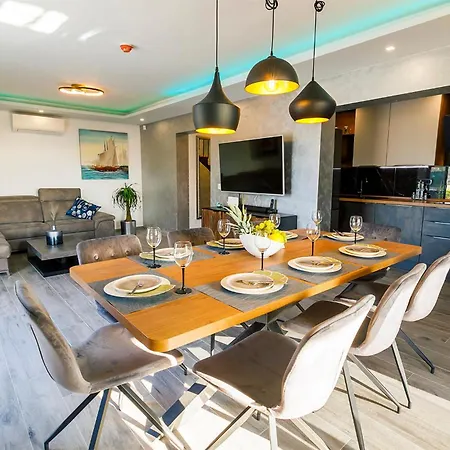 Semesterbostad Luxurious In With Sauna